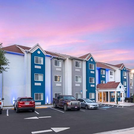 Microtel Inn & Suites By Wyndham Brooksville Ridge Manor Exterior foto